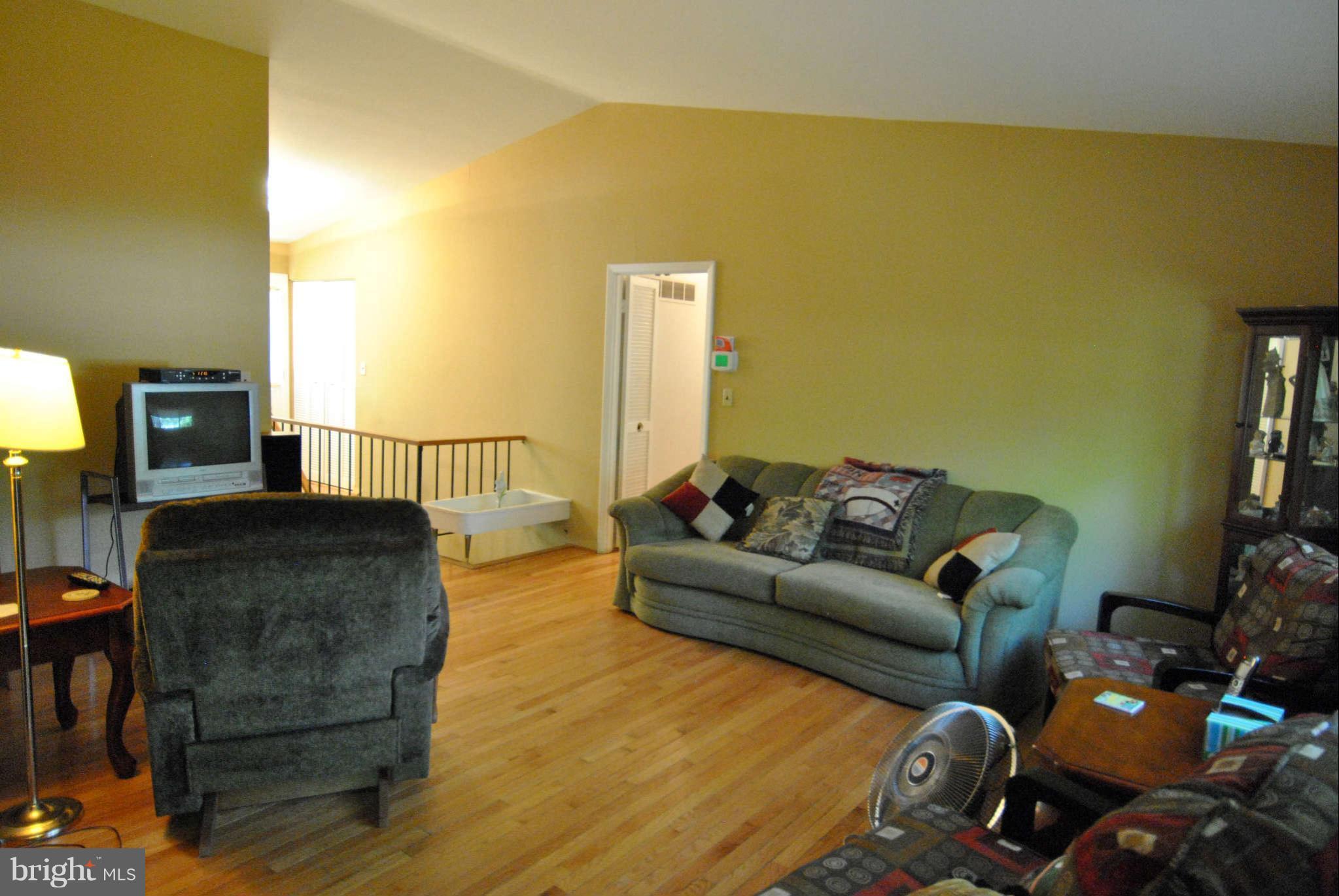 522 Gladhill Road Odenton, MD 21113 - Photo 9 of 9 Family Room