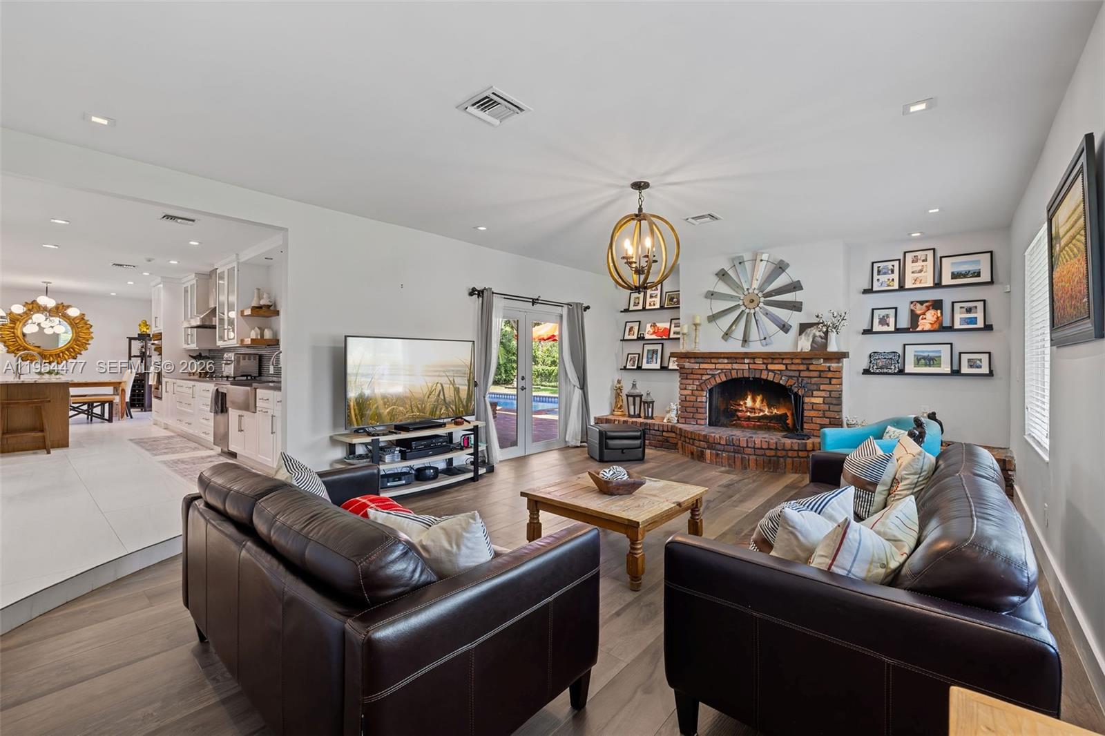 7980 Southwest 108th Street Miami, FL 33156 - Photo 6 of 72