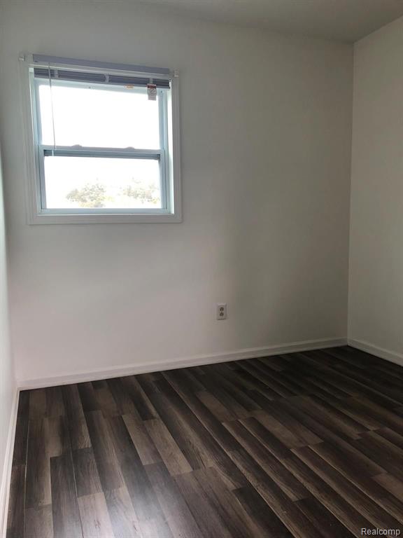 11562 North Fowlerville Road Fowlerville, MI 48836 - Photo 11 of 19