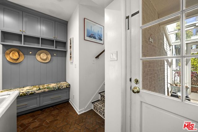 $7,595,000 | 850 Birchwood Drive, Los Angeles, CA 90024