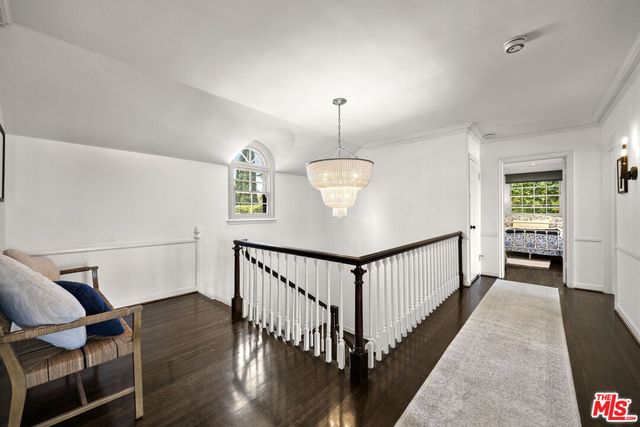 $7,595,000 | 850 Birchwood Drive, Los Angeles, CA 90024