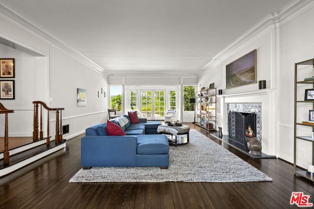 $7,595,000 | 850 Birchwood Drive, Los Angeles, CA 90024