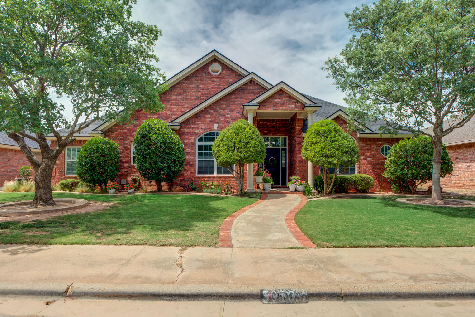 5916 87th Street Lubbock, TX 79424 - Photo 1 of 55 DSC04846_47_48_49_50