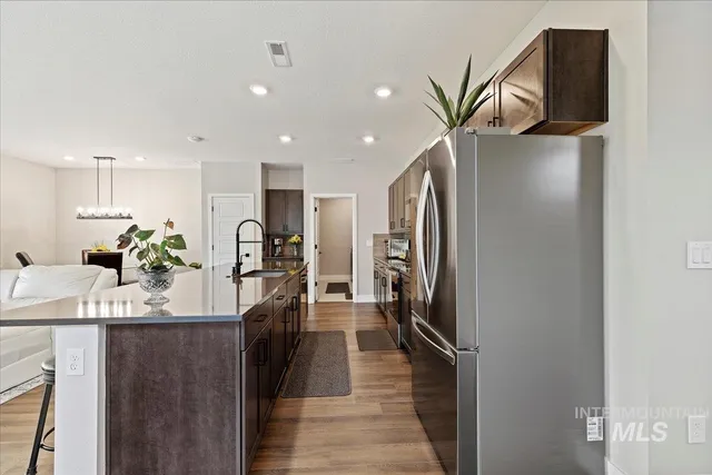 $519,900 | 12136 South Glory Lane, Kuna, ID 83634