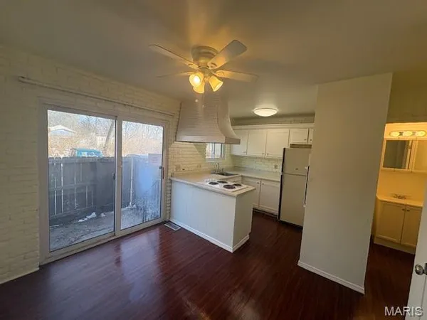 $115,000 | 1278 North And South Road, Unit 1278, St. Louis, MO 63130