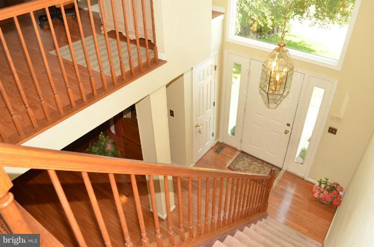 9215 Bretton Reef Road Baltimore, MD 21234 - Photo 2 of 25 Foyer