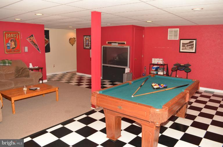 9215 Bretton Reef Road Baltimore, MD 21234 - Photo 20 of 25 Lower Level Rec Room #1