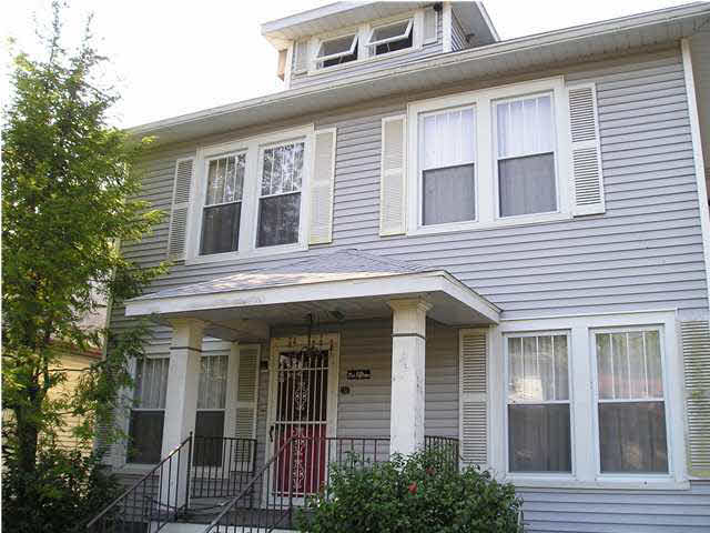 115 East Riverside Drive Evansville, IN 47713 - Photo 1 of 1 Gallery Image 1