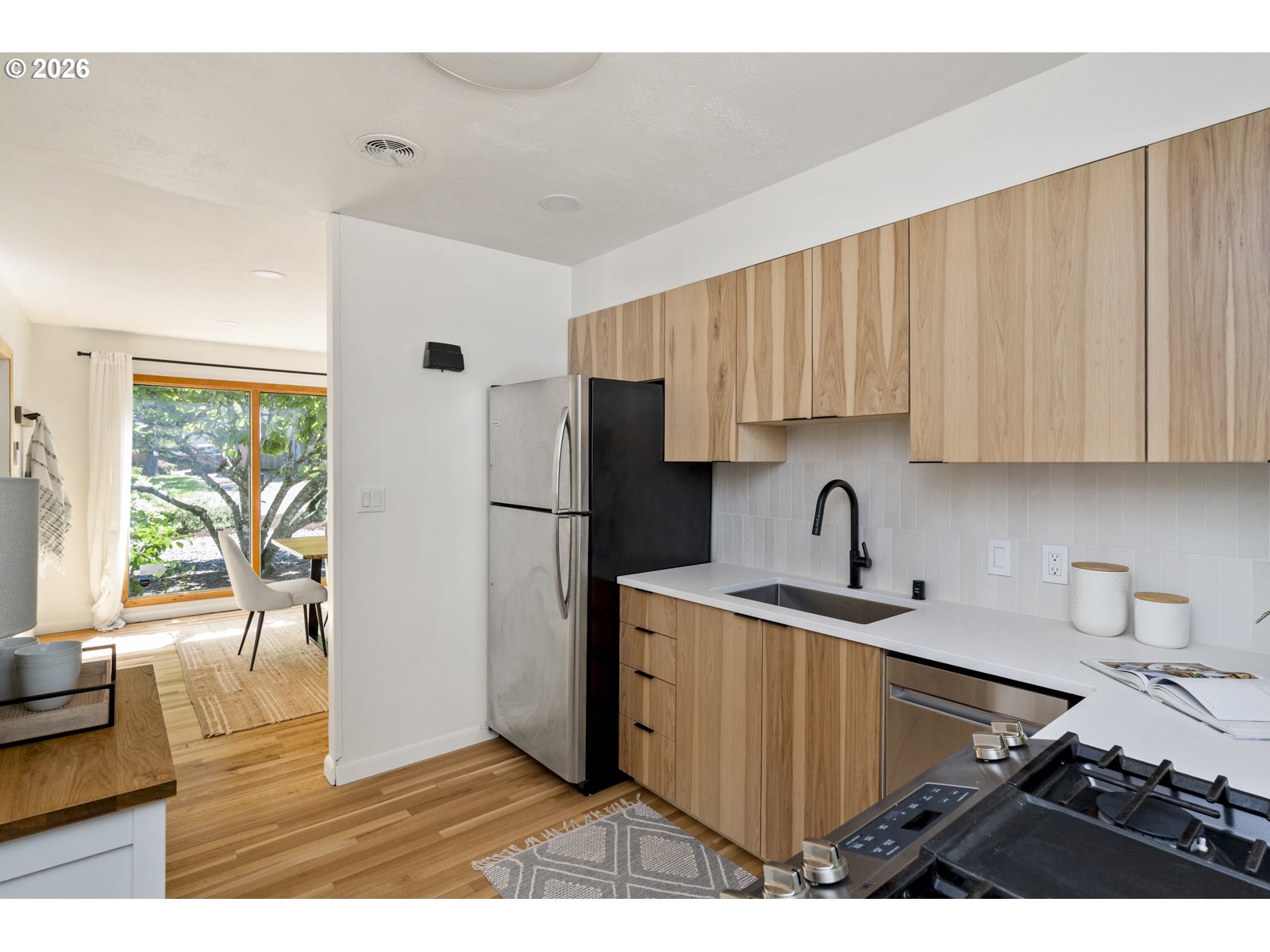 11207 Southwest 53rd Avenue Portland, OR 97219 - Photo 20 of 44