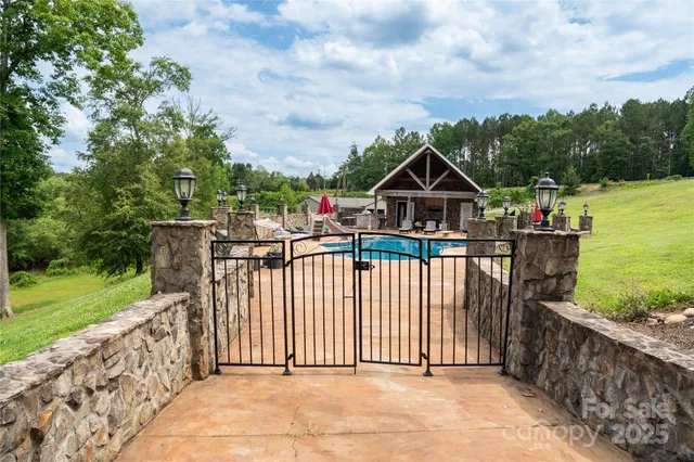$1,325,000 | 2650 Rainbow Lake Road, Inman, SC 29349