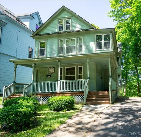$1,650 | 1217.5 Madison Street, Syracuse, NY 13210