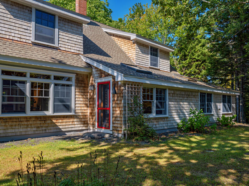 29 Boulder Hill Road Tenants Harbor, ME 04860 - Photo 3 of 90 Back View of Home