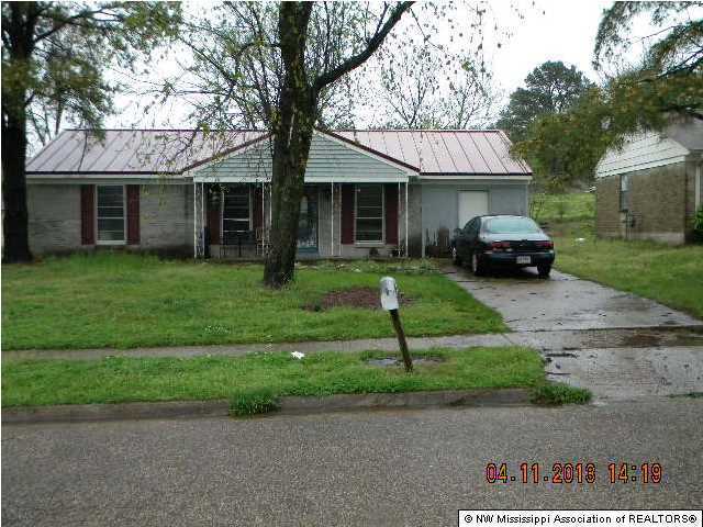 2530 Valleybrook Road Horn Lake, MS 38637 - Photo 1 of 11 Primary Photo