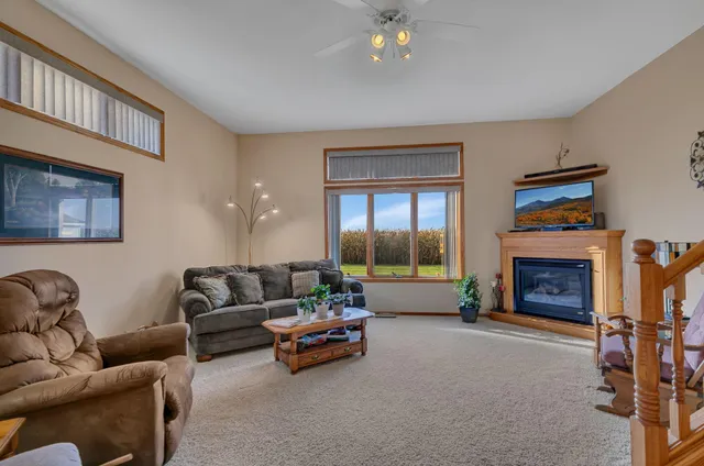 $335,000 | 1917 23rd Avenue Southwest, Willmar, MN 56201