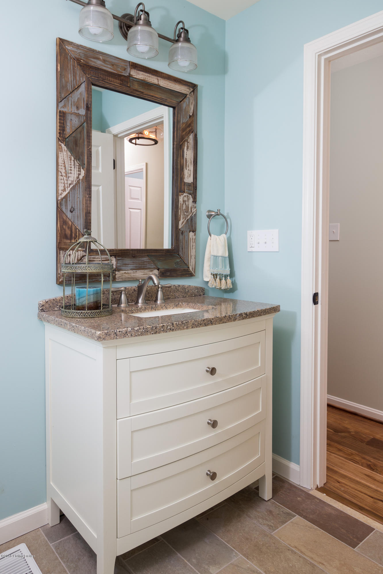 5031 Routt Road Louisville, KY 40299 - Photo 14 of 36 0215031 Routt Road-FULL