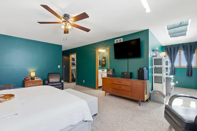 $529,999 | 2842 Coventry Lane, Waukesha, WI 53188