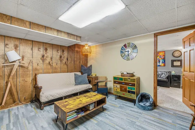 $529,999 | 2842 Coventry Lane, Waukesha, WI 53188