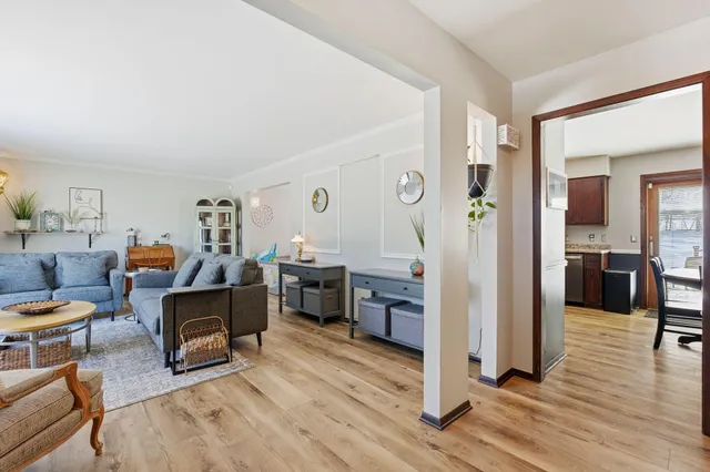 $529,999 | 2842 Coventry Lane, Waukesha, WI 53188