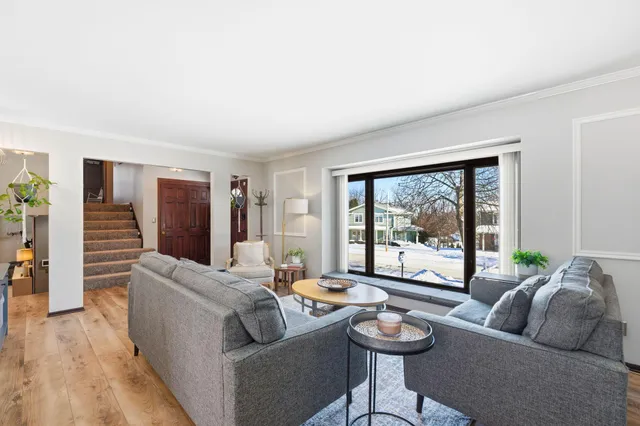 $529,999 | 2842 Coventry Lane, Waukesha, WI 53188