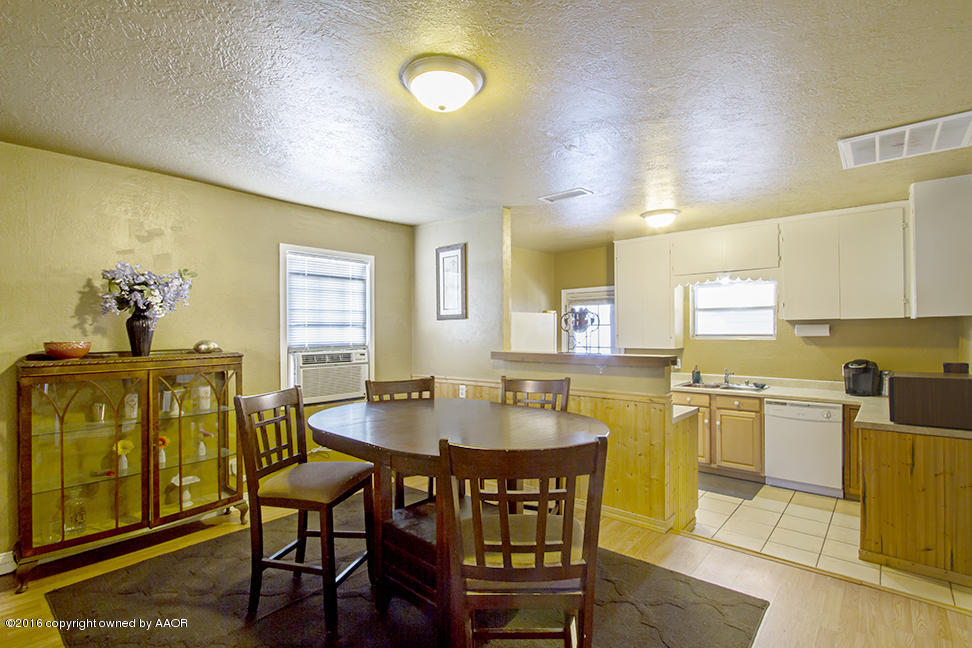 4615 Bowie Street Amarillo, TX 79110 - Photo 4 of 12 2