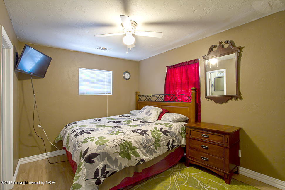 4615 Bowie Street Amarillo, TX 79110 - Photo 10 of 12 8