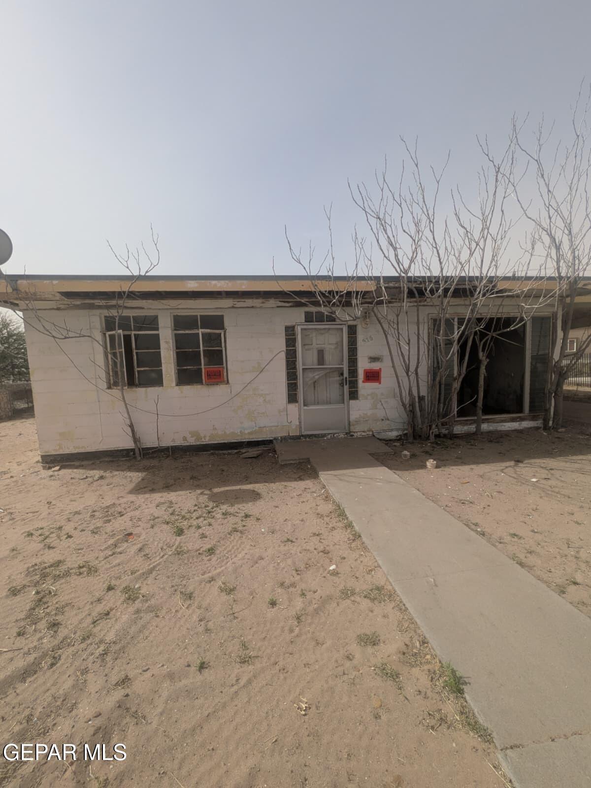 515 Mission Road El Paso, TX 79903 - Photo 1 of 1 a view of a house