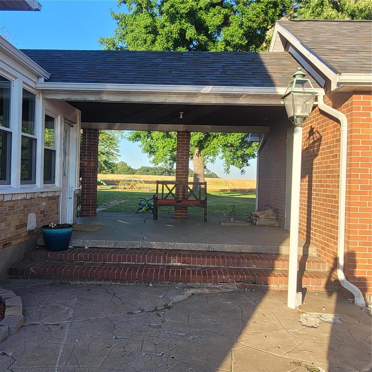 2128 North Market Street Sparta, IL 62286 - Photo 4 of 33