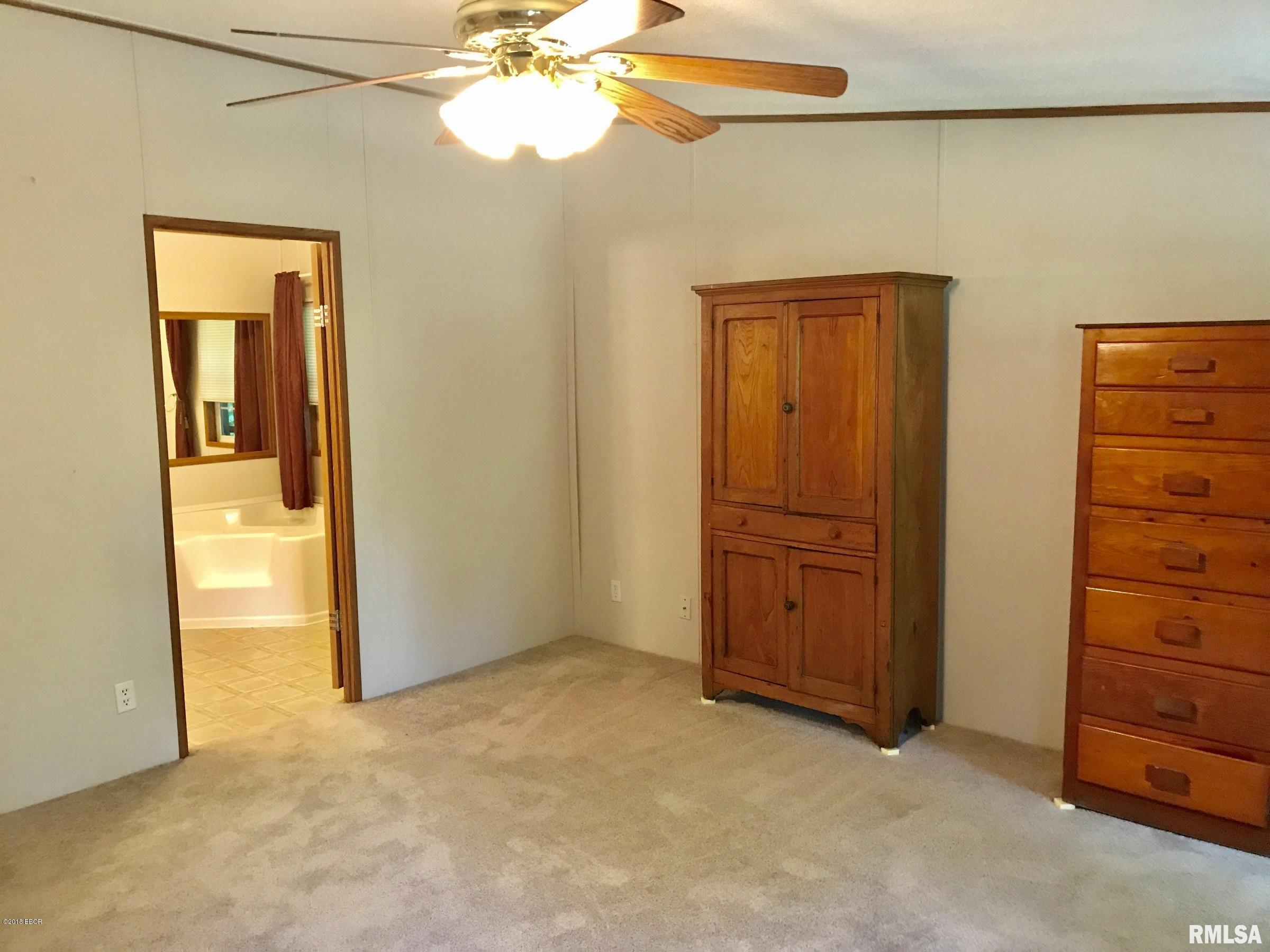 4538 Giant City Road Carbondale, IL 62902 - Photo 9 of 50