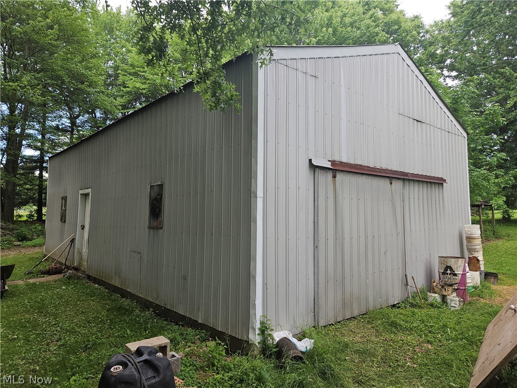 15293 Hatfield Road Rittman, OH 44270 - Photo 3 of 20