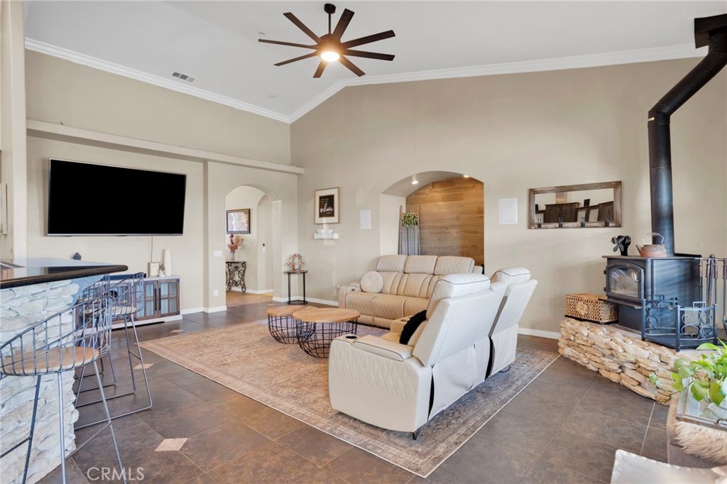 1030 Elsinore Road Pinon Hills, CA 92372 - Photo 9 of 75