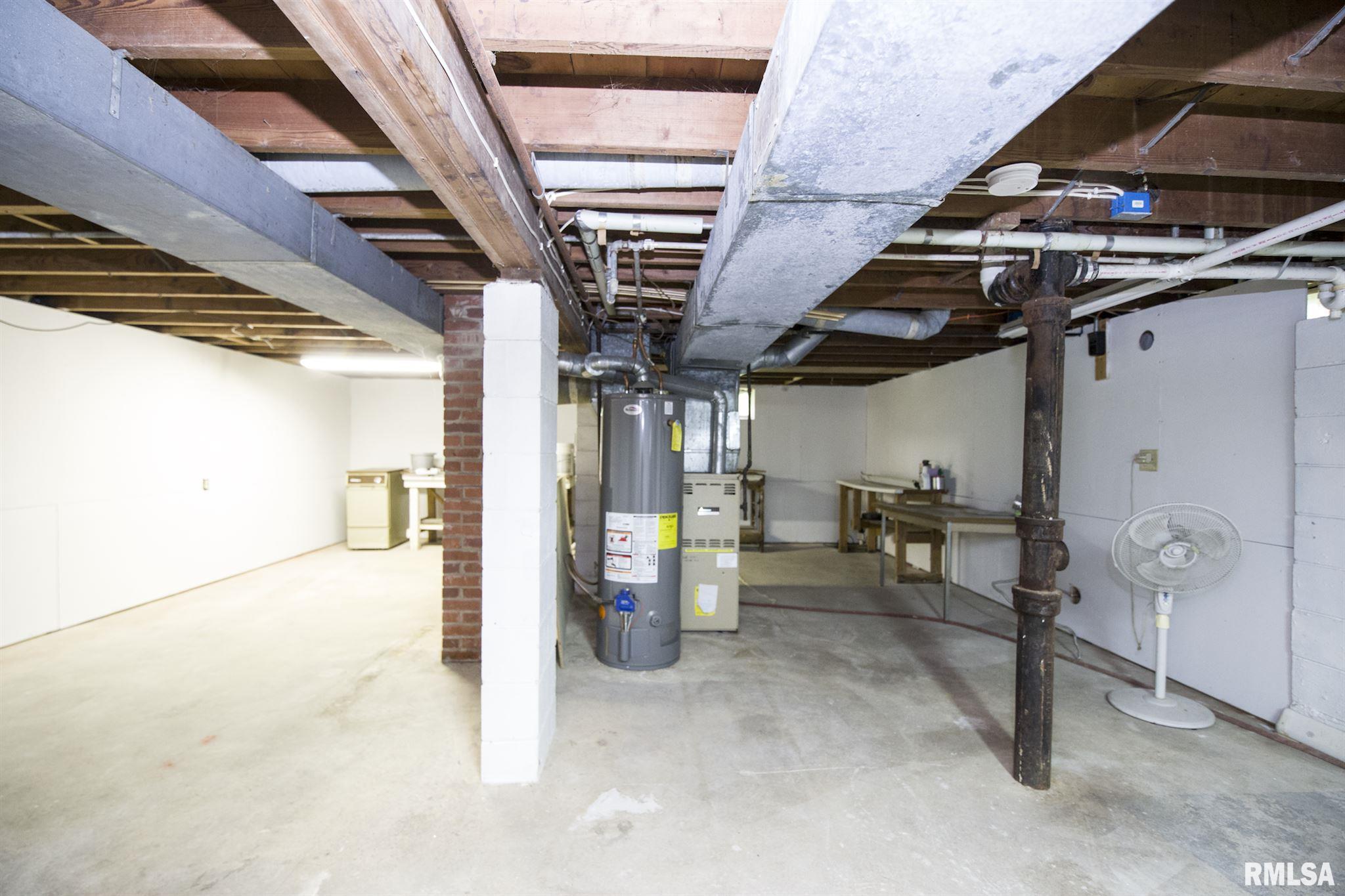 506 Spring Street Washington, IL 61571 - Photo 26 of 30 Gallery Image 26