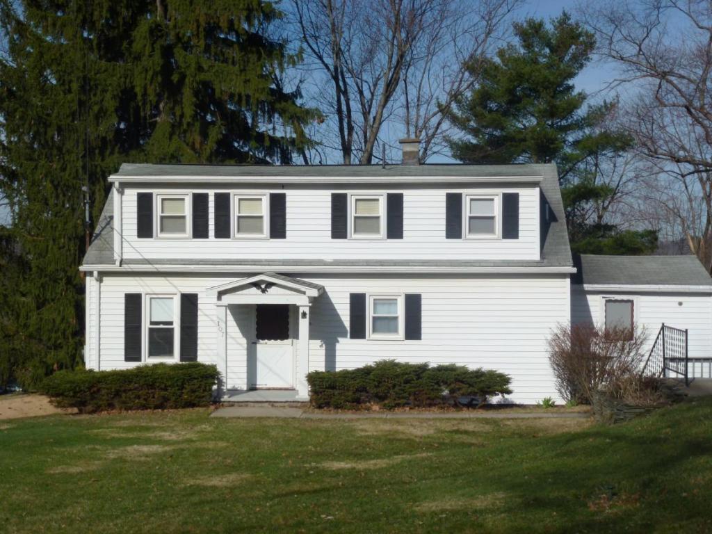 107 Old State Road Binghamton, NY 13901 - Photo 1 of 10 Gallery Image 1