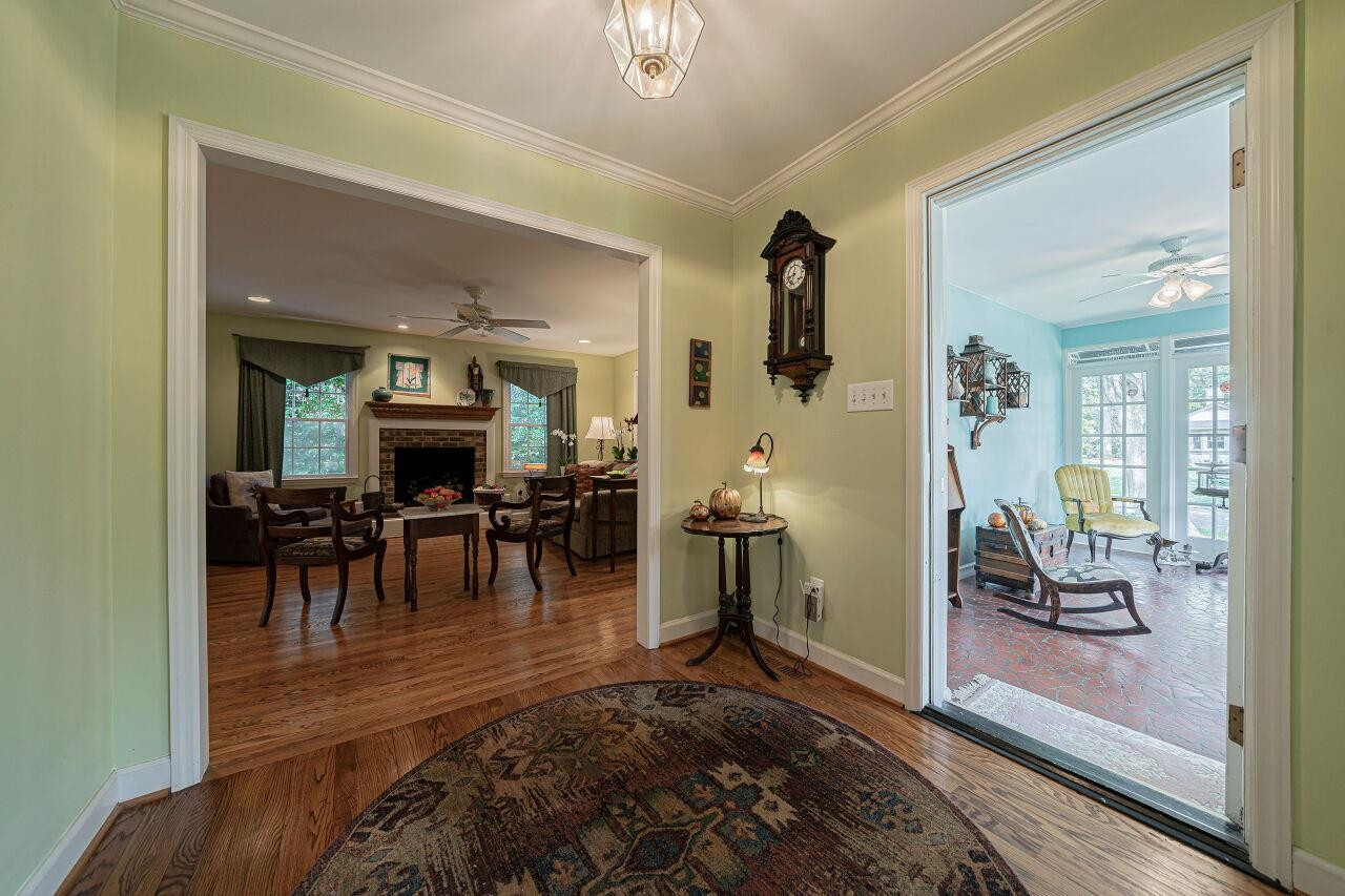 2617 Grant Avenue Raleigh, NC 27608 - Photo 6 of 30 Foyer