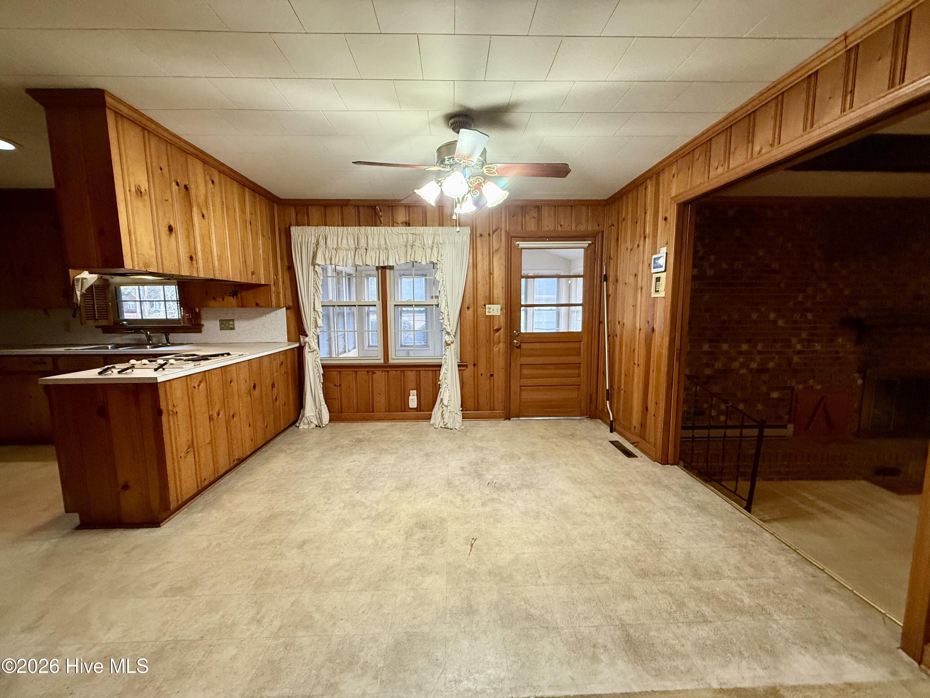 1056 East 3rd Street Robersonville, NC 27871 - Photo 24 of 74 Breakfast Nook