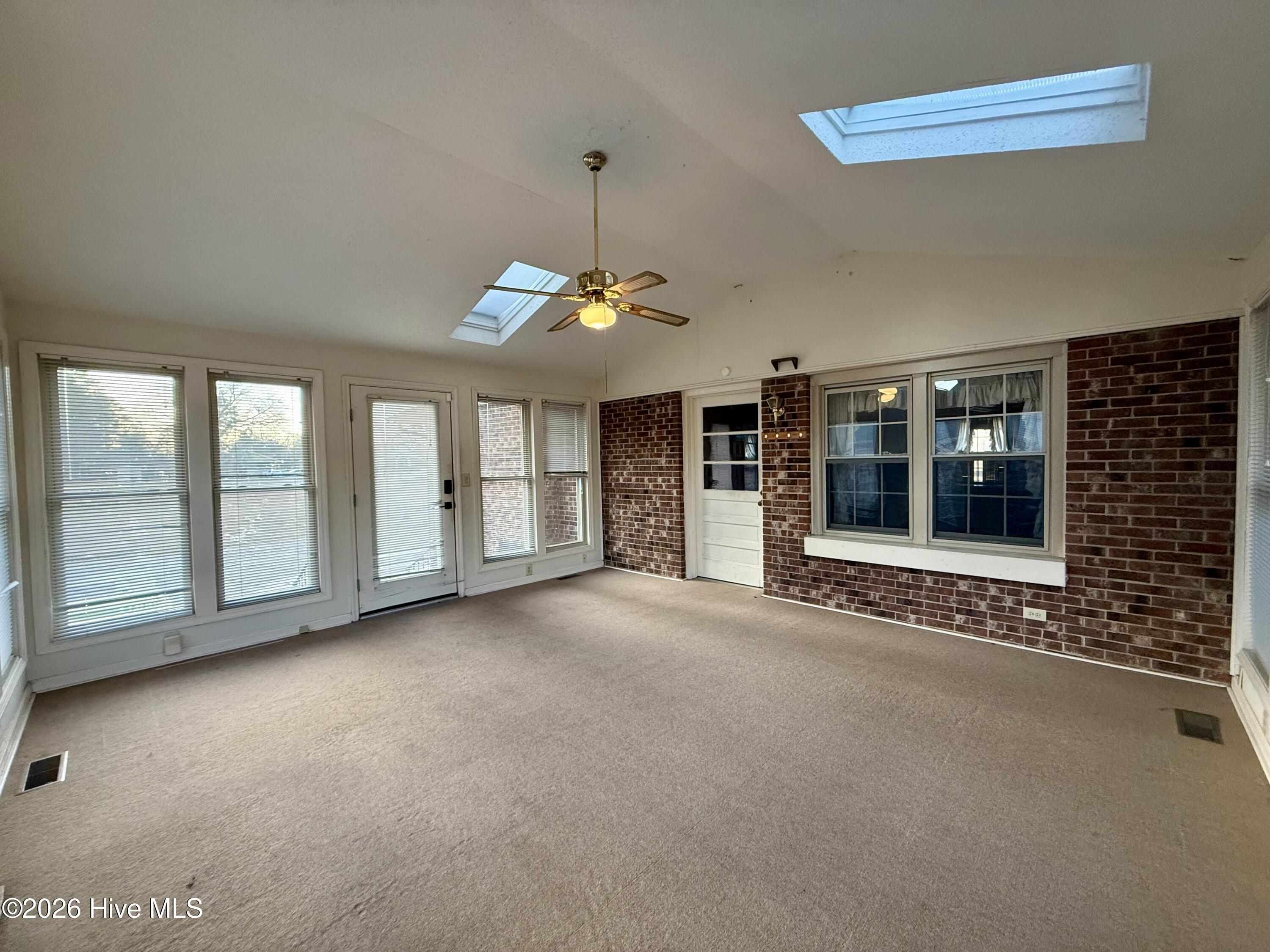 1056 East 3rd Street Robersonville, NC 27871 - Photo 44 of 74 Sunroom