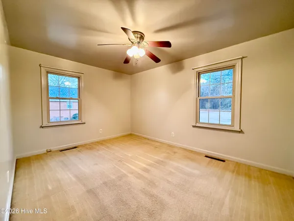 $259,500 | 1056 East 3rd Street, Robersonville, NC 27871