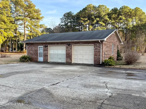 $259,500 | 1056 East 3rd Street, Robersonville, NC 27871