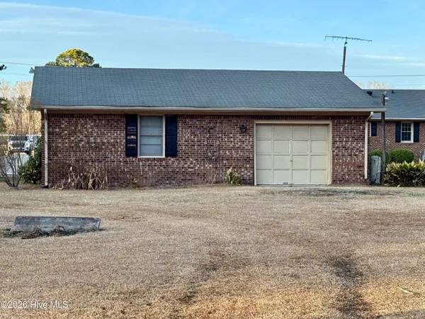 $259,500 | 1056 East 3rd Street, Robersonville, NC 27871
