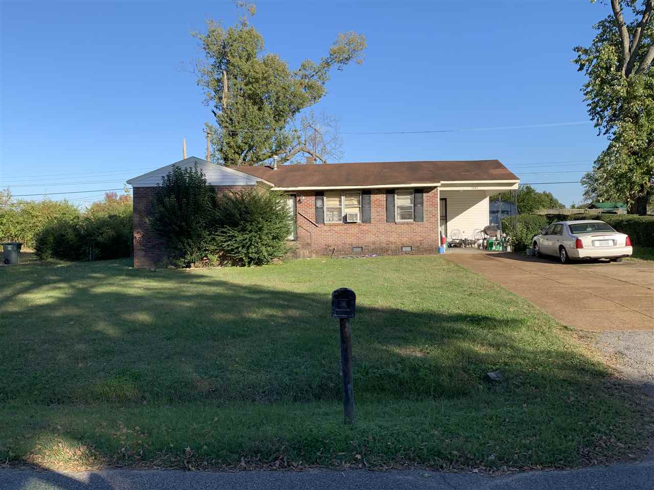 5044 Gill Road Memphis, TN 38109 - Photo 2 of 2