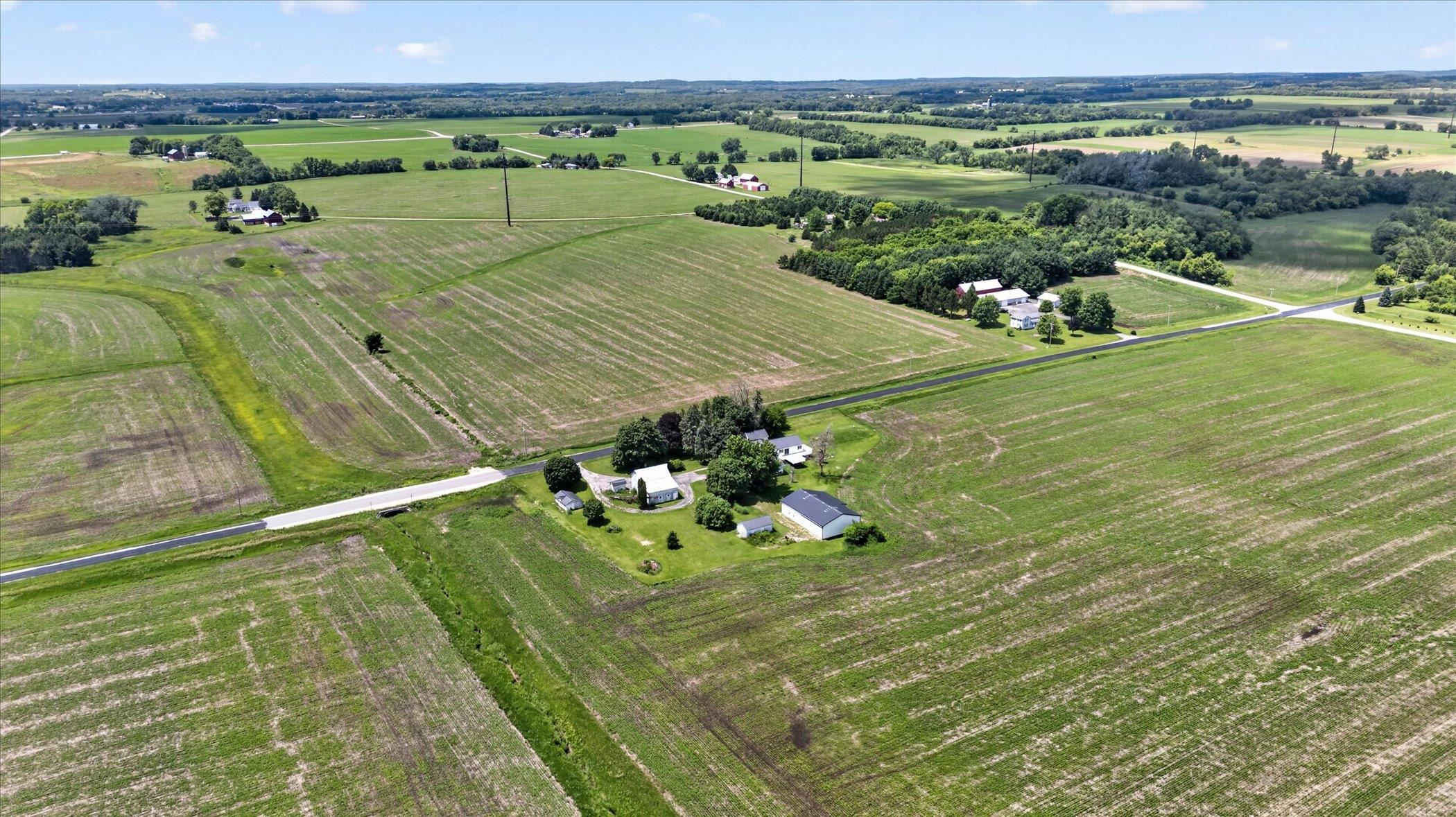 1270 Hillside Road Edgerton, WI 53534 - Photo 67 of 74