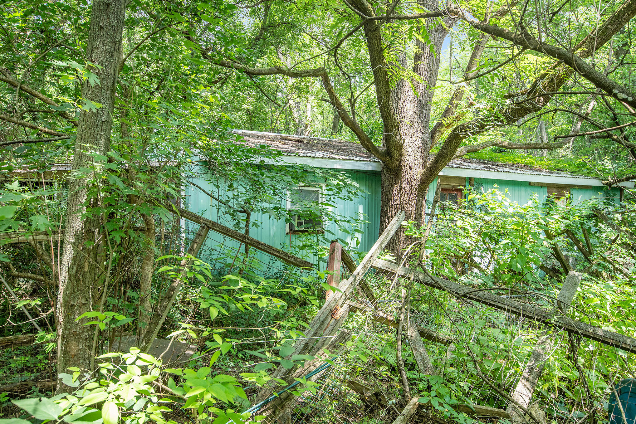 3806 Nazareth Road Kalamazoo, MI 49004 - Photo 8 of 20 8
