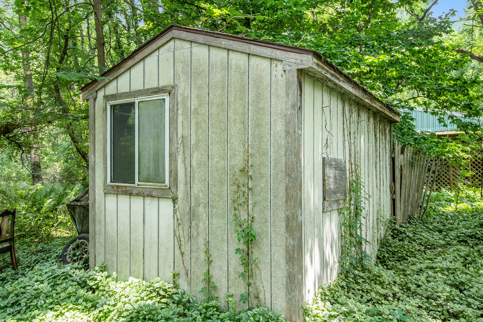 3806 Nazareth Road Kalamazoo, MI 49004 - Photo 10 of 20 10