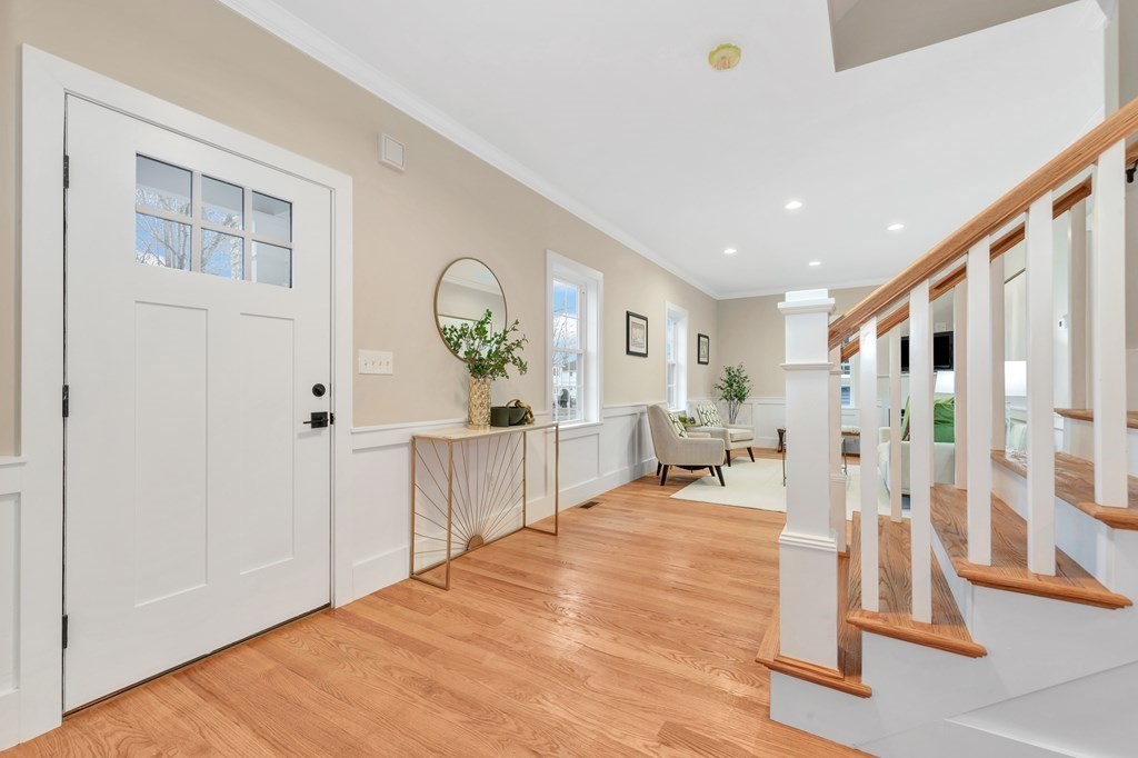 23 Wellesley Road Arlington, MA 02474 - Photo 4 of 41 Gallery Image 4
