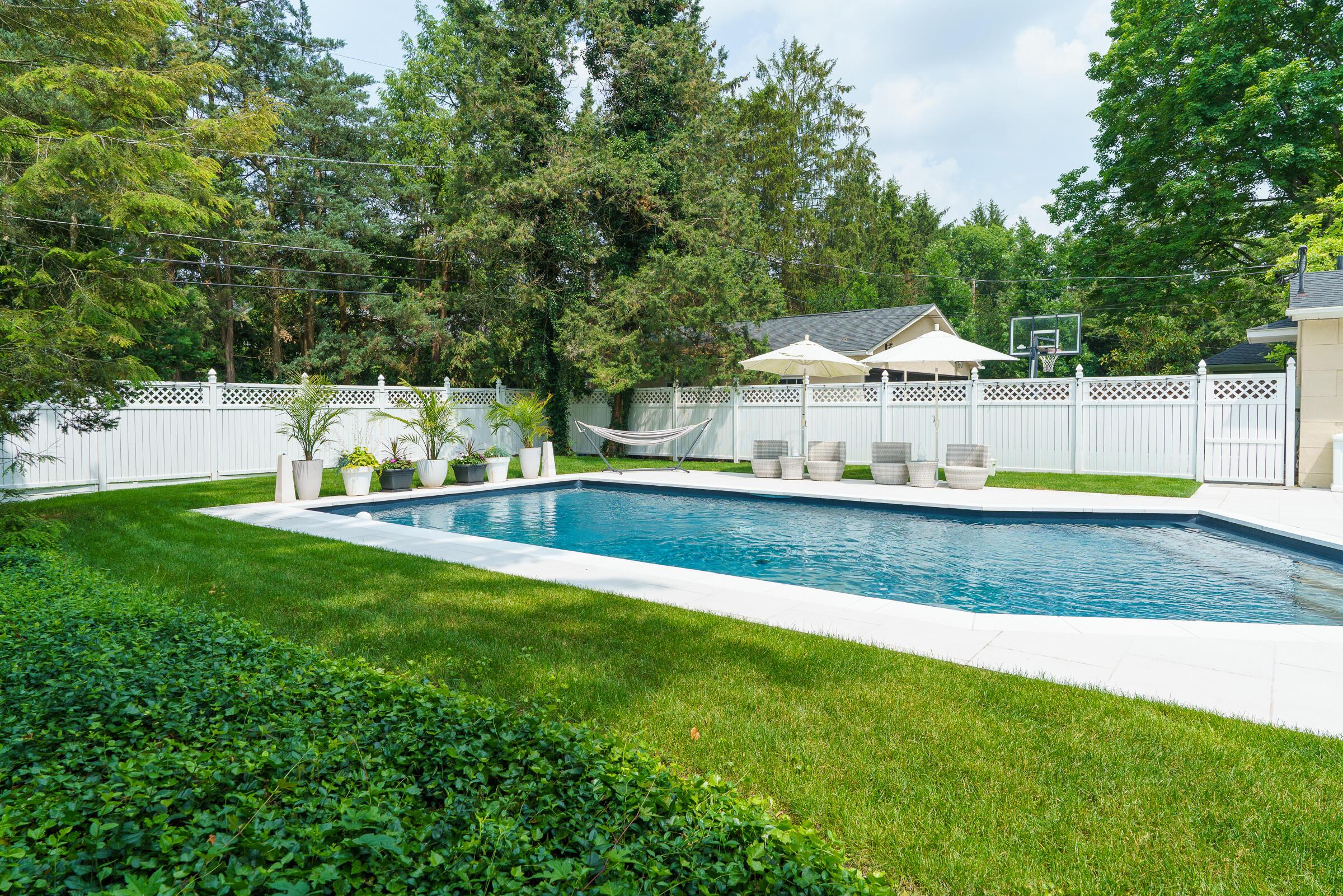 233 Preston Road Columbus, OH 43209 - Photo 65 of 81 Heated Inground Pool