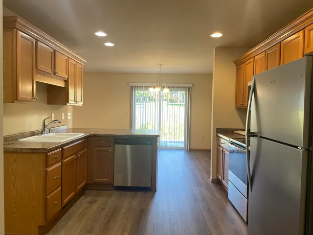 $2,200 | 2635 Parkfield Drive, West Bend, WI 53090