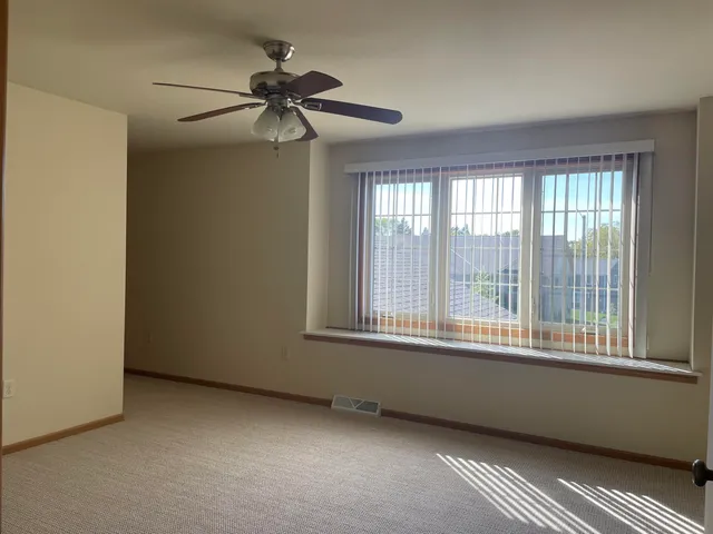 $2,200 | 2635 Parkfield Drive, West Bend, WI 53090