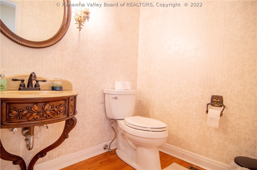 2000 Smith Road Charleston, WV 25314 - Photo 18 of 30 Gallery Image 18