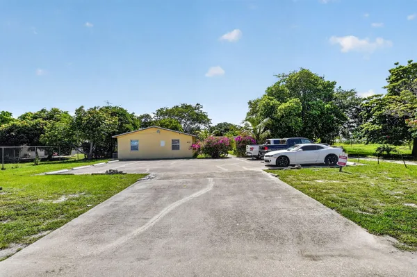 $1,700,000 | 4537 Coconut Road, Lake Worth, FL 33461