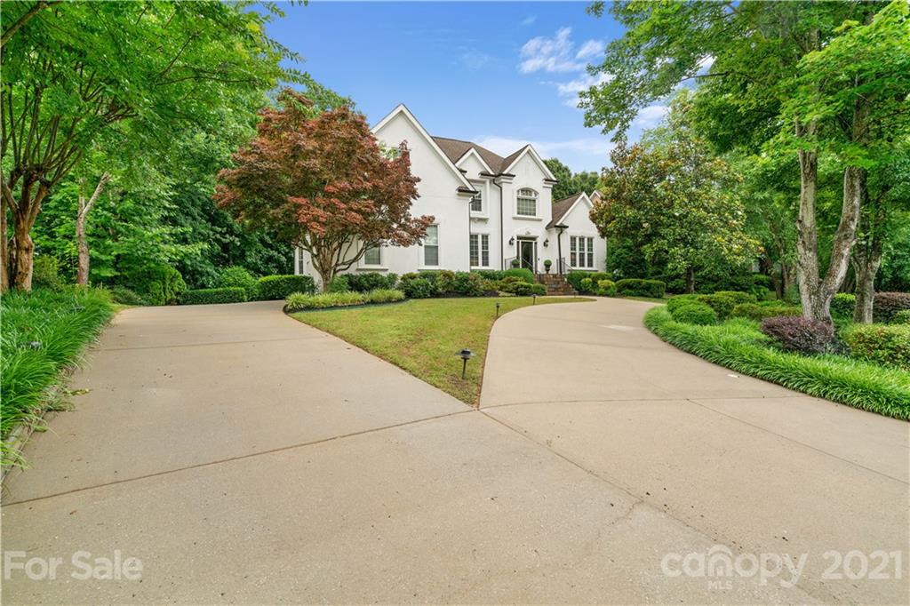 16309 Woolwine Road Charlotte, NC 28278 - Photo 2 of 48 Gallery Image 2
