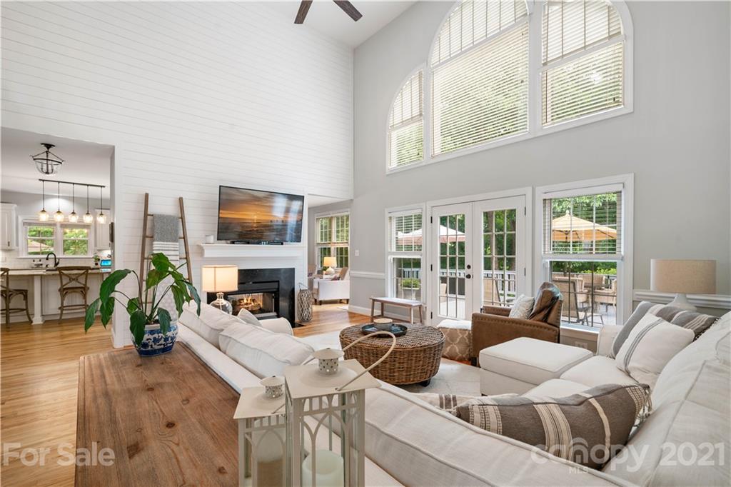 16309 Woolwine Road Charlotte, NC 28278 - Photo 12 of 48 Gallery Image 12
